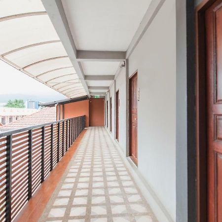 B2 Santitham Hotel Csiangmaj Kültér fotó
