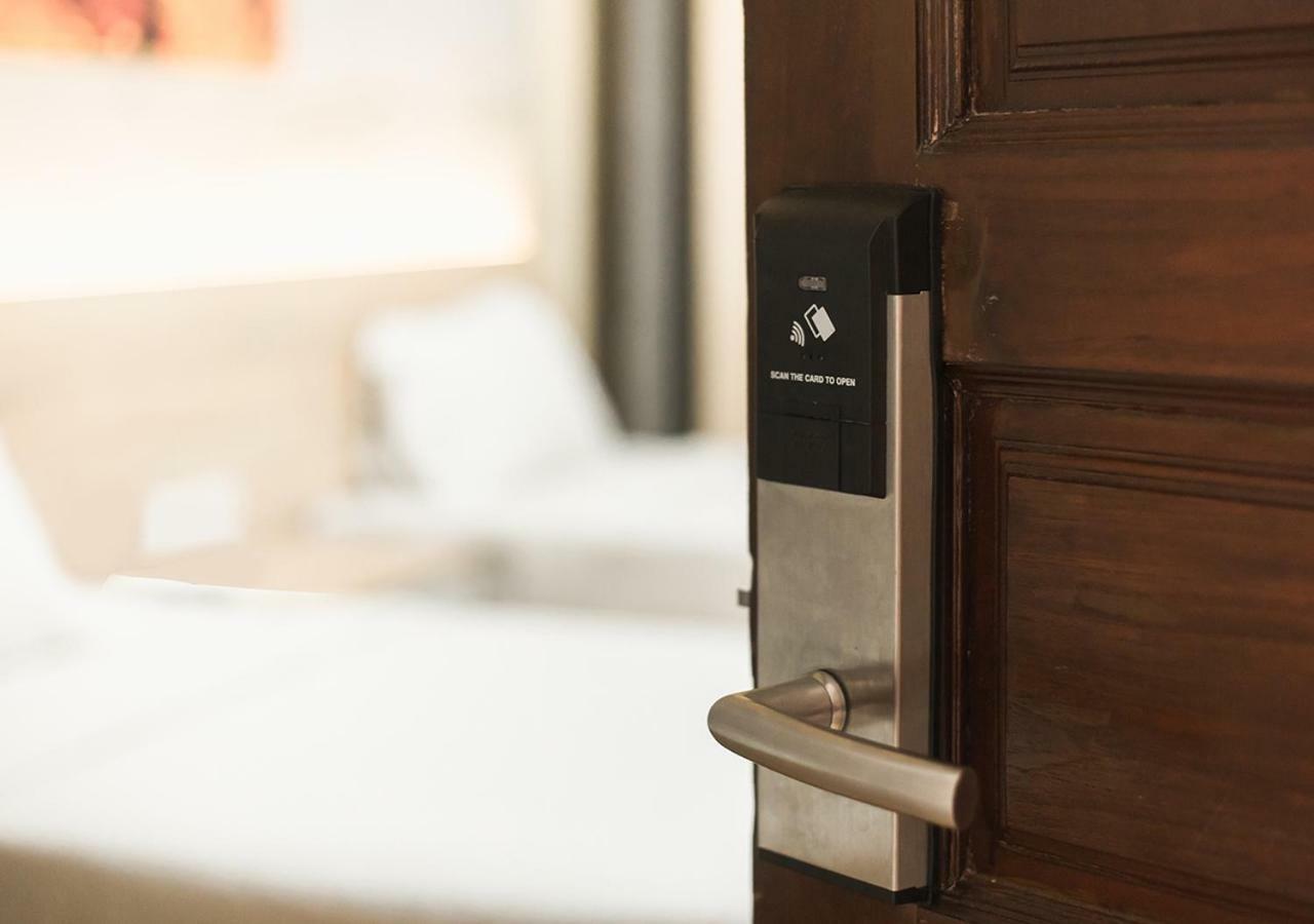 B2 Santitham Hotel Csiangmaj Kültér fotó