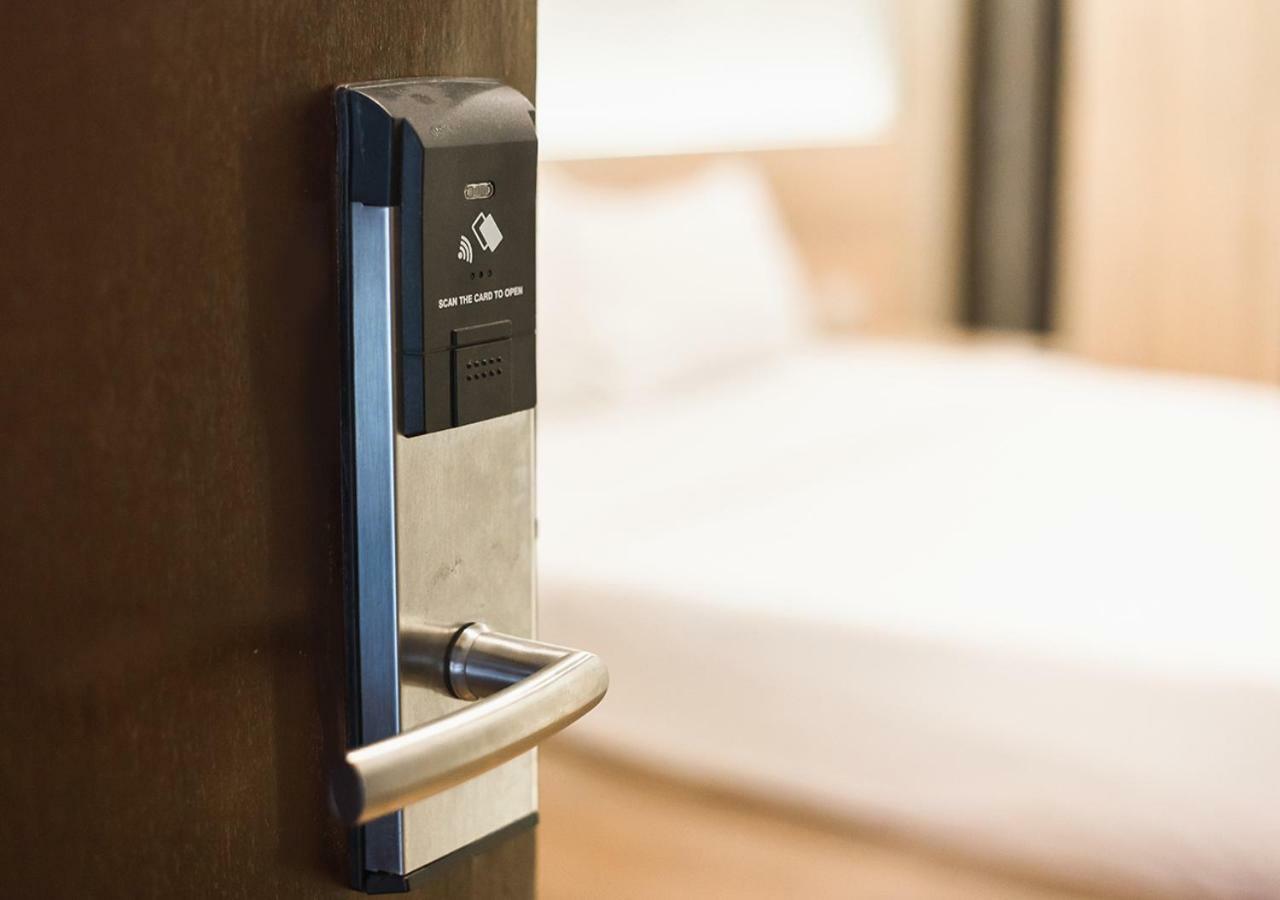 B2 Santitham Hotel Csiangmaj Kültér fotó